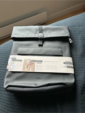 Ucon Acrobatics Lotus Infinity Roll-Top Backpack - Black